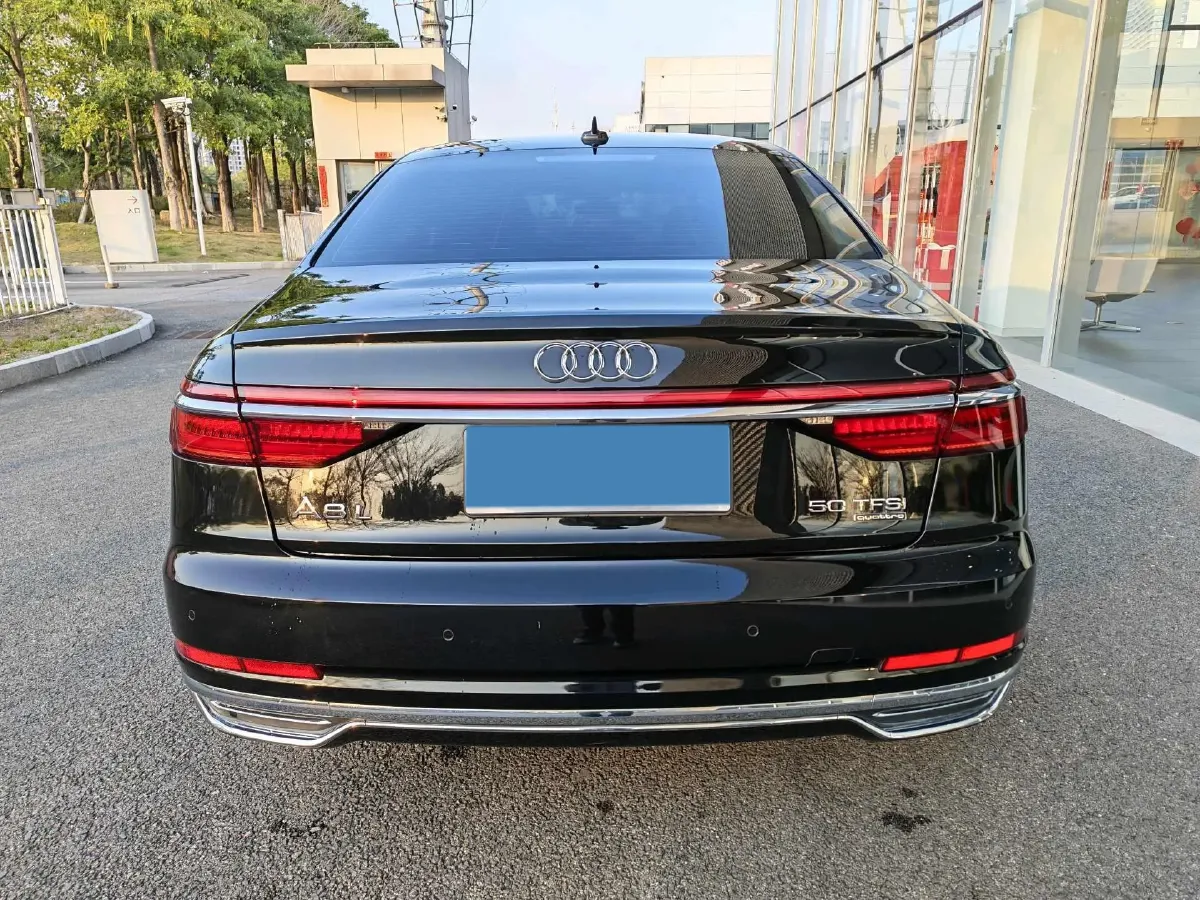 2021 Audi A8 3.0T 286HP V6 8AT,autocango,china used car exporter,china ev exporter,chinese used car exporter,chinese used ev exporter