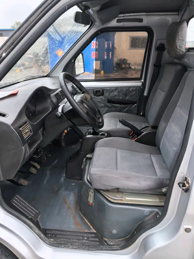 2018 WuLing RongGuang New Truck 1.8L 133HP L4 5MT,autocango,china used car exporter,china ev exporter,chinese used car exporter,chinese used ev exporter