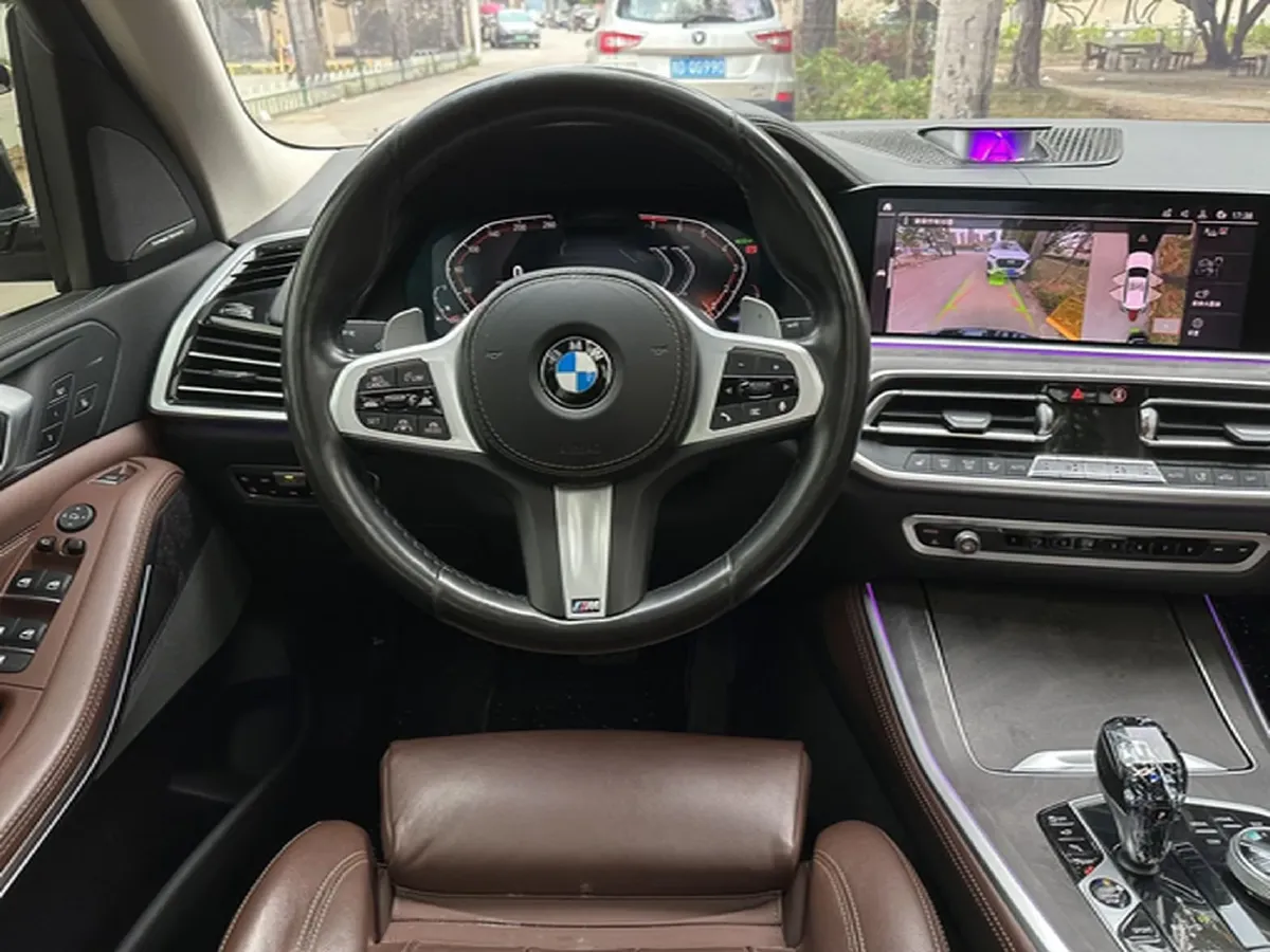 2020 BMW X5 3.0T 340HP L6 8AT,autocango,china used car exporter,china ev exporter,chinese used car exporter,chinese used ev exporter