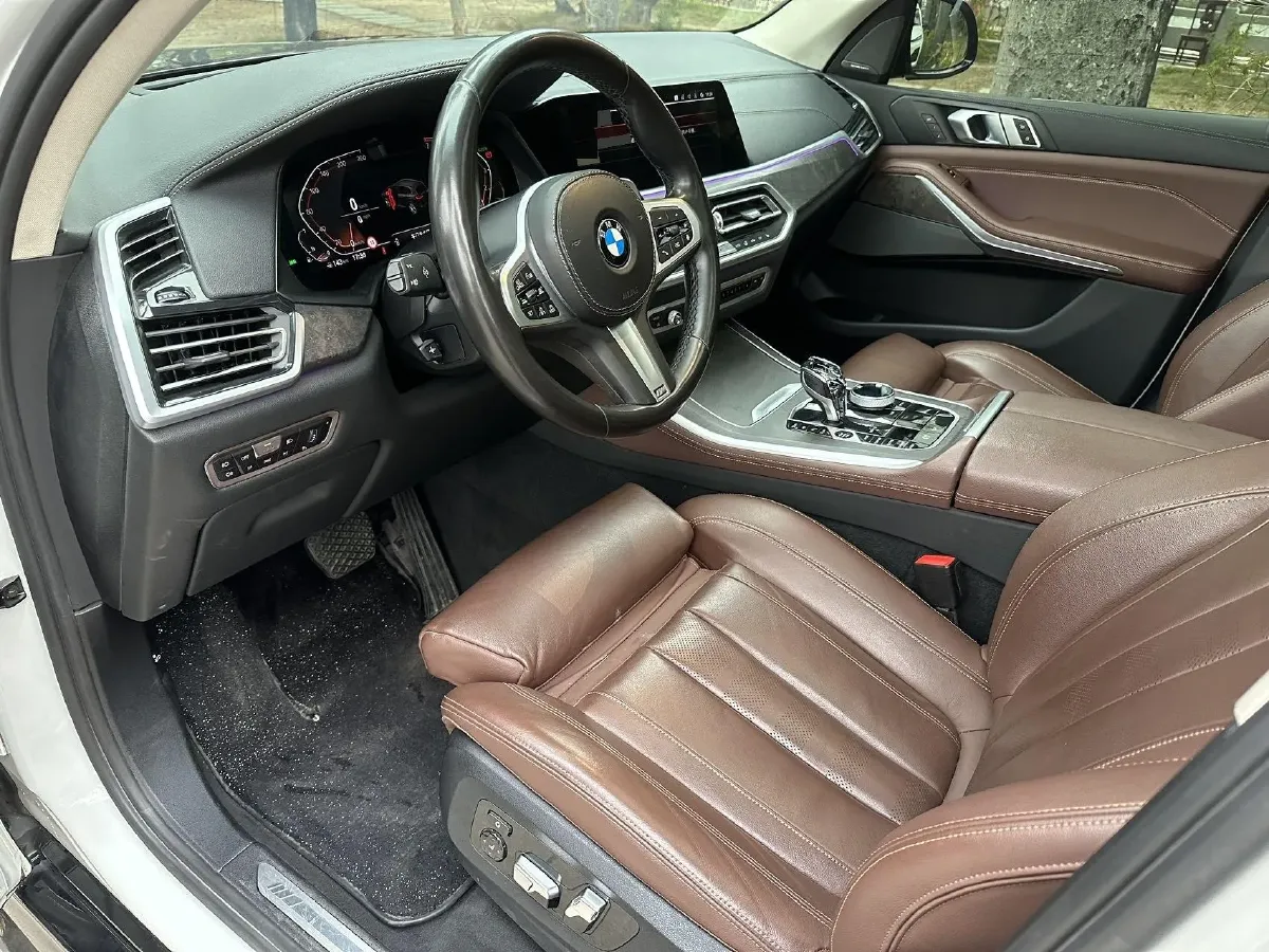 2020 BMW X5 3.0T 340HP L6 8AT,autocango,china used car exporter,china ev exporter,chinese used car exporter,chinese used ev exporter