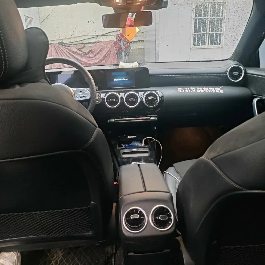 2020 Mercedes-Benz A Class 1.3T 136HP L4 7DCT,autocango,china used car exporter,china ev exporter,chinese used car exporter,chinese used ev exporter