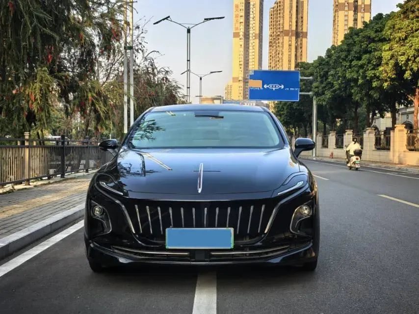 2023 HongQi E-QM5 BEV 82KWH,autocango,china used car exporter,china ev exporter,chinese used car exporter,chinese used ev exporter