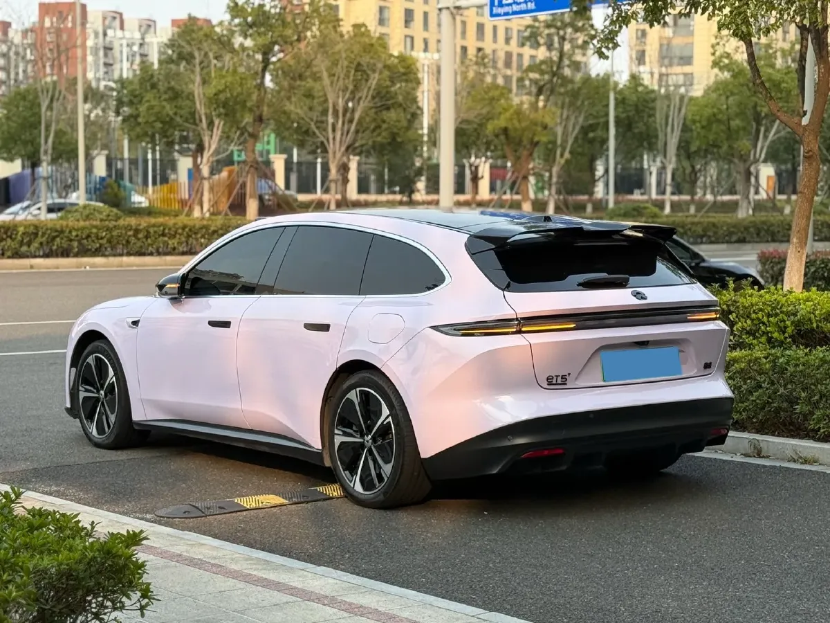 2024 NIO ET5T BEV 75KWH,autocango,china used car exporter,china ev exporter,chinese used car exporter,chinese used ev exporter