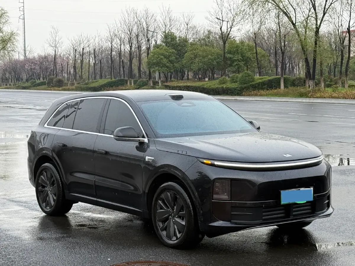 2025 Li L6 Range Extended 154HP L4 REEV,autocango,china used car exporter,china ev exporter,chinese used car exporter,chinese used ev exporter
