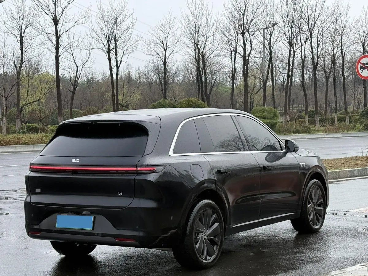 2025 Li L6 Range Extended 154HP L4 REEV,autocango,china used car exporter,china ev exporter,chinese used car exporter,chinese used ev exporter