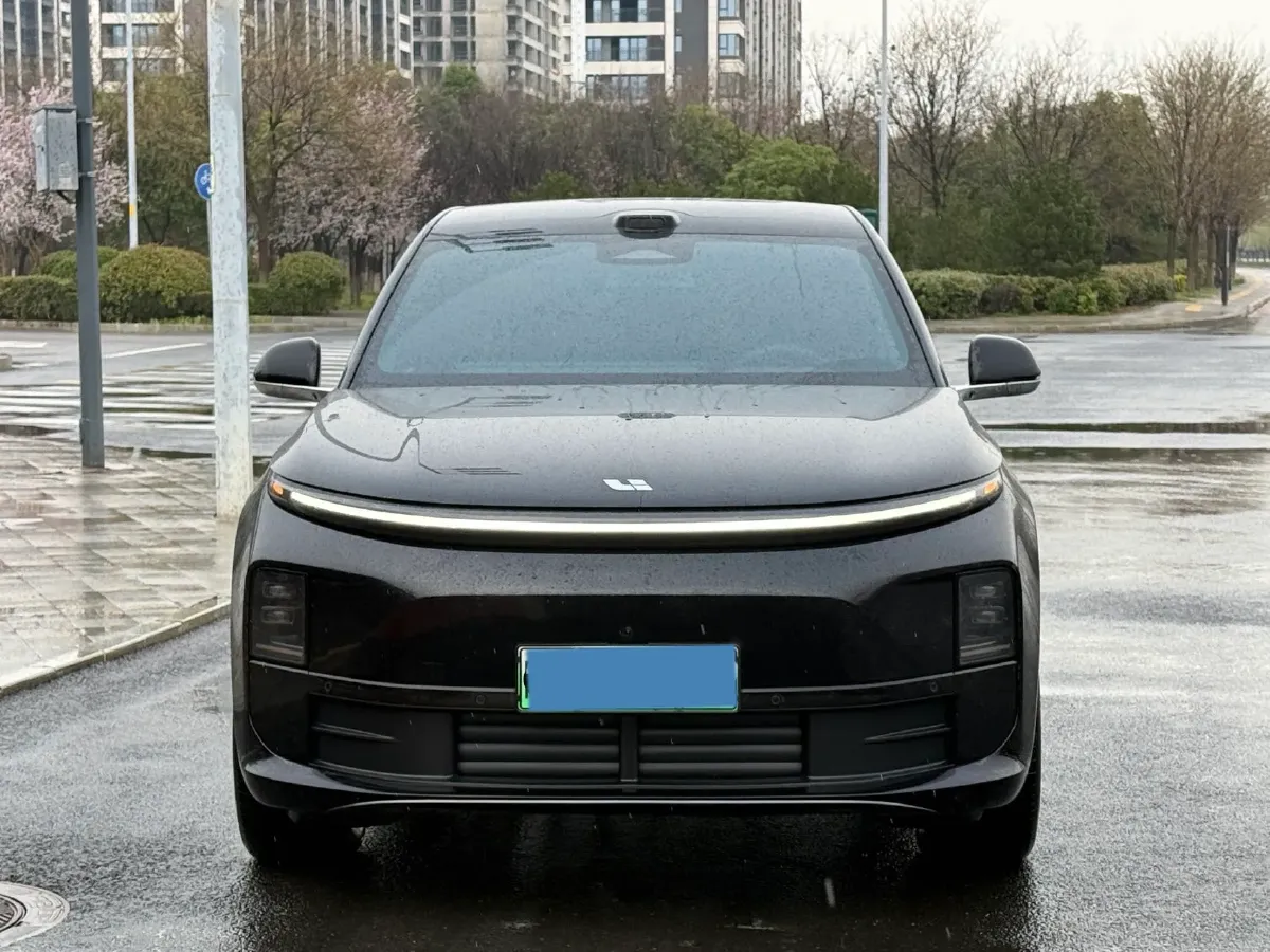 2025 Li L6 Range Extended 154HP L4 REEV,autocango,china used car exporter,china ev exporter,chinese used car exporter,chinese used ev exporter