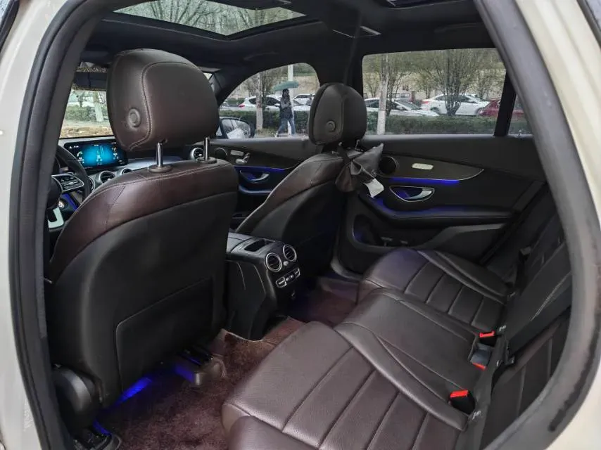 2022 Mercedes-Benz GLC Class 2.0T 258HP L4 9AT,autocango,china used car exporter,china ev exporter,chinese used car exporter,chinese used ev exporter