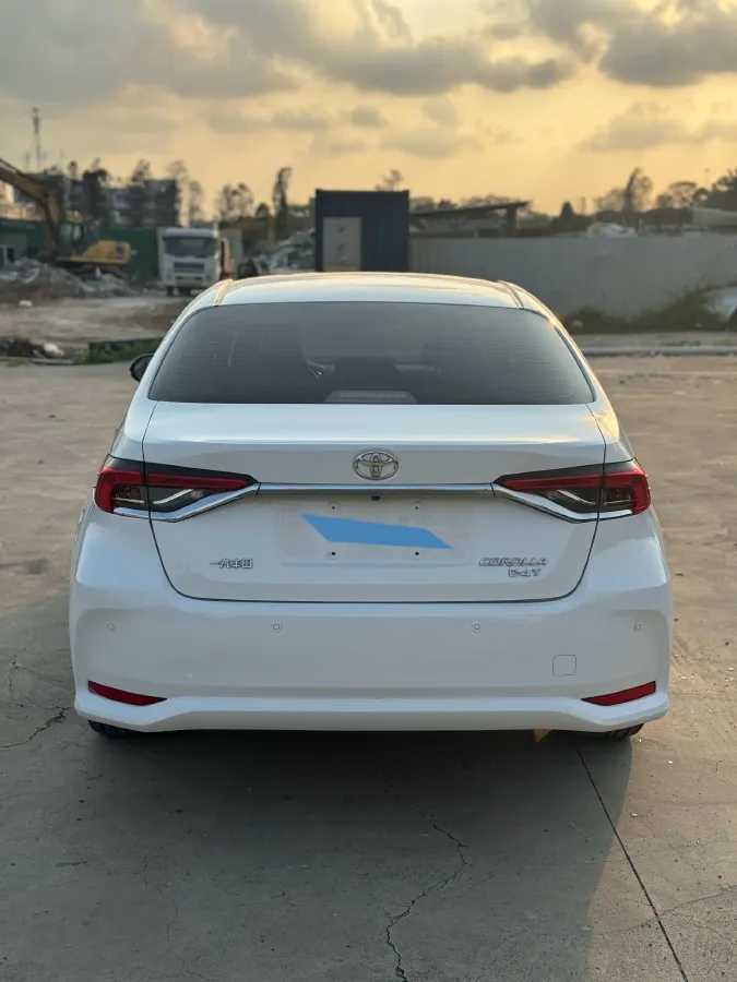 2021 Toyota Corolla 1.2T 116HP L4 CVT,autocango,china used car exporter,china ev exporter,chinese used car exporter,chinese used ev exporter