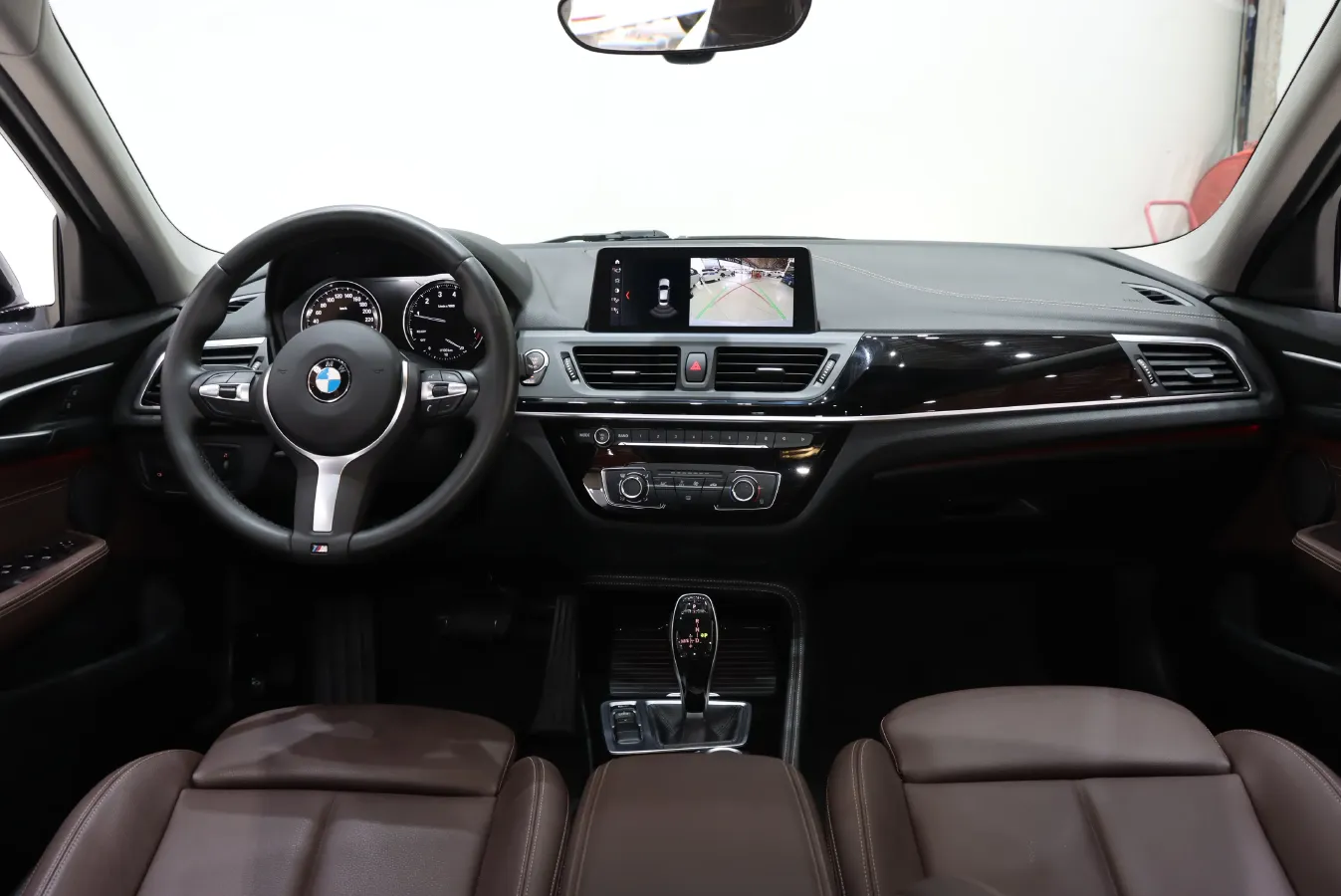 2020 BMW 1 Series 1.5T 140HP L3 7DCT,autocango,china used car exporter,china ev exporter,chinese used car exporter,chinese used ev exporter