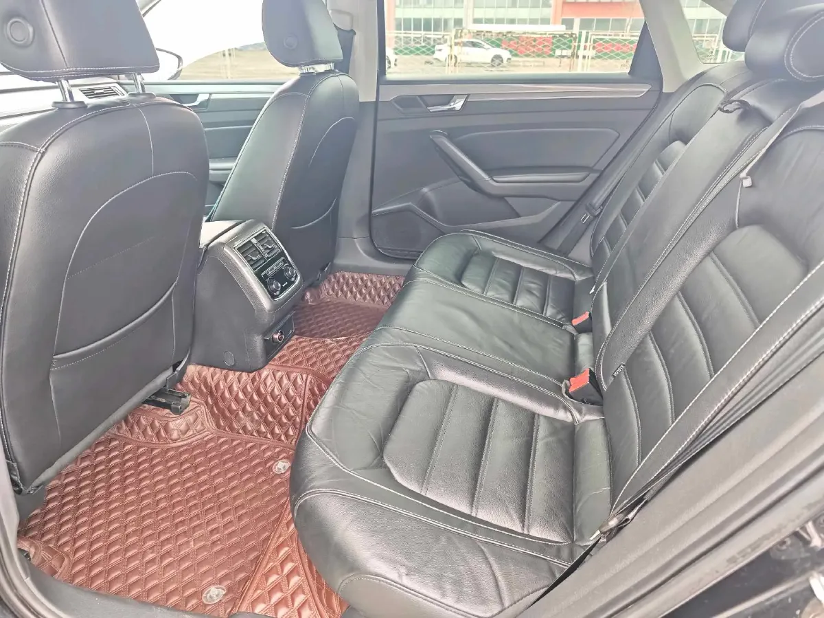 2017 Volkswagen Passat 1.8T 180HP L4 7DCT,autocango,china used car exporter,china ev exporter,chinese used car exporter,chinese used ev exporter