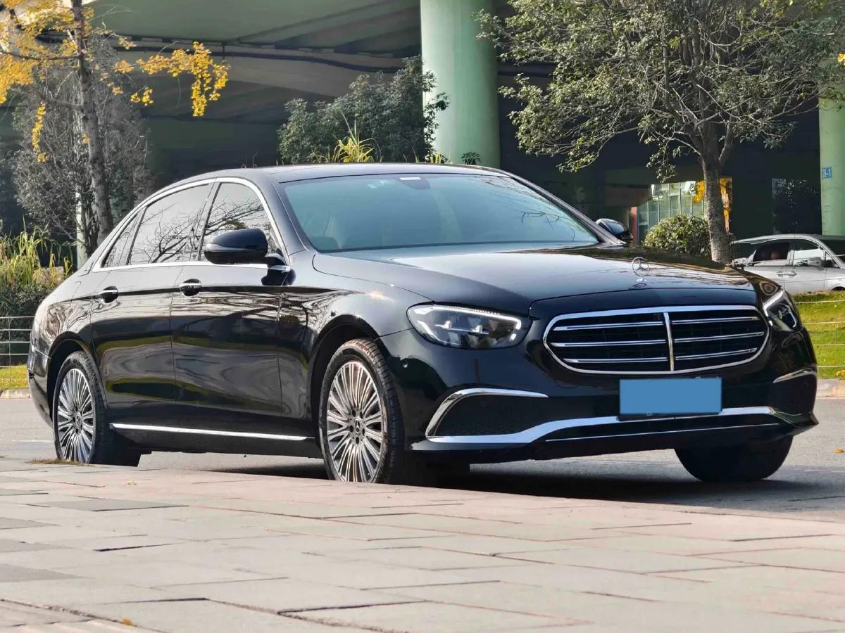 2022 Mercedes-Benz E Class 2.0T 258HP L4 9AT,autocango,china used car exporter,china ev exporter,chinese used car exporter,chinese used ev exporter
