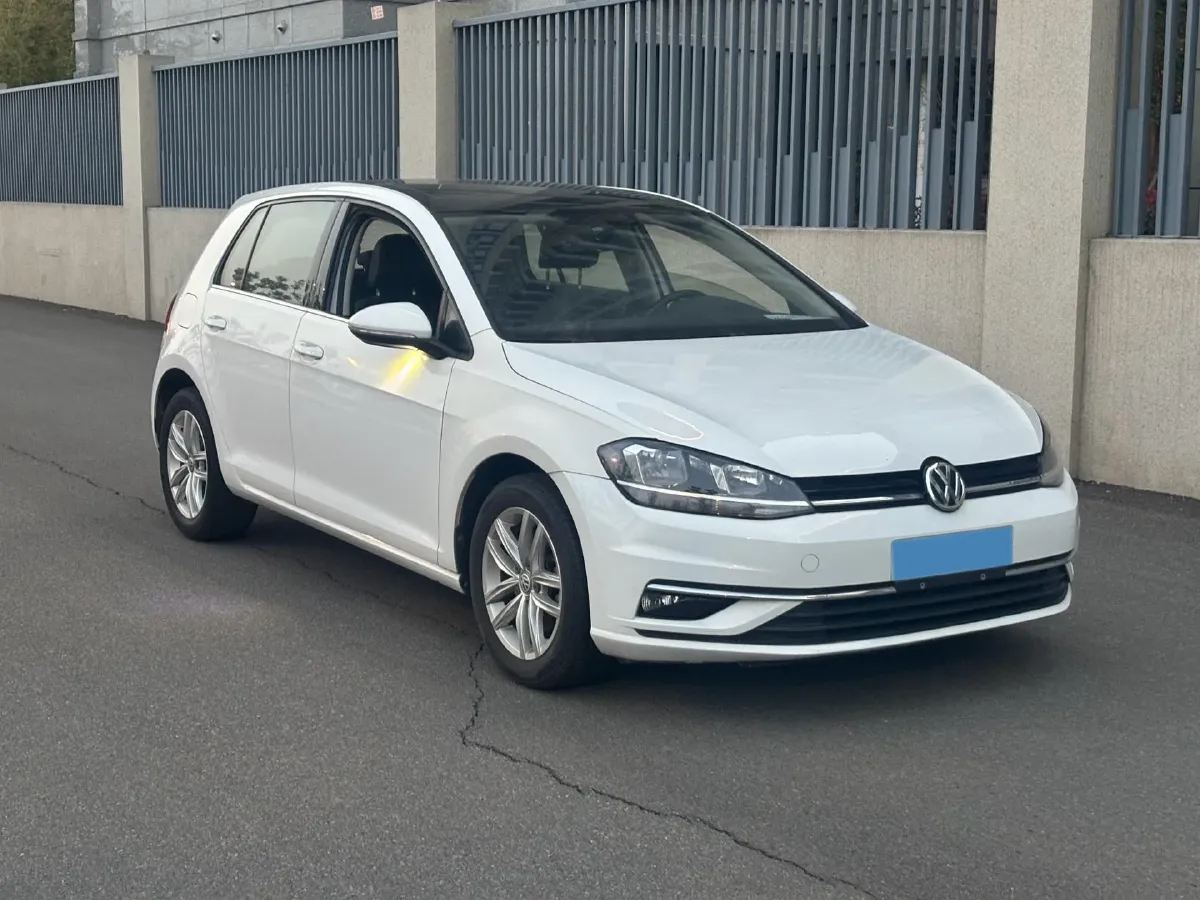 2018 Volkswagen Golf 1.6L 110HP L4 6AT,autocango,china used car exporter,china ev exporter,chinese used car exporter,chinese used ev exporter
