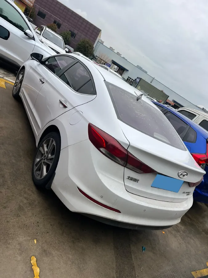 2016 Hyundai Elantra 1.6L 130HP L4 6AT,autocango,china used car exporter,china ev exporter,chinese used car exporter,chinese used ev exporter