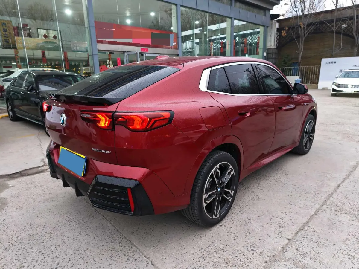 2024 BMW X2 2.0T 204HP L4 7DCT,autocango,china used car exporter,china ev exporter,chinese used car exporter,chinese used ev exporter