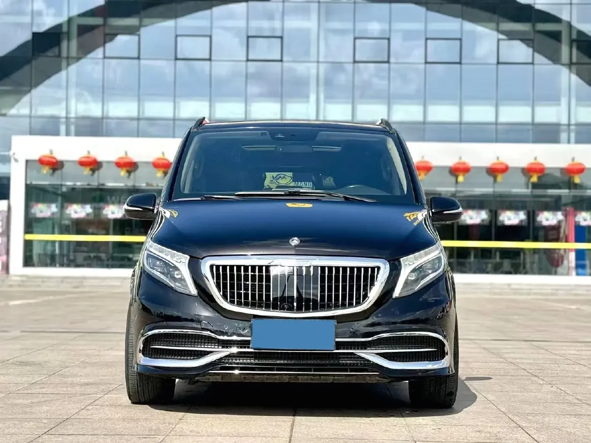 2021 Mercedes-Benz V Class 2.0T 211HP L4 9AT,autocango,china used car exporter,china ev exporter,chinese used car exporter,chinese used ev exporter