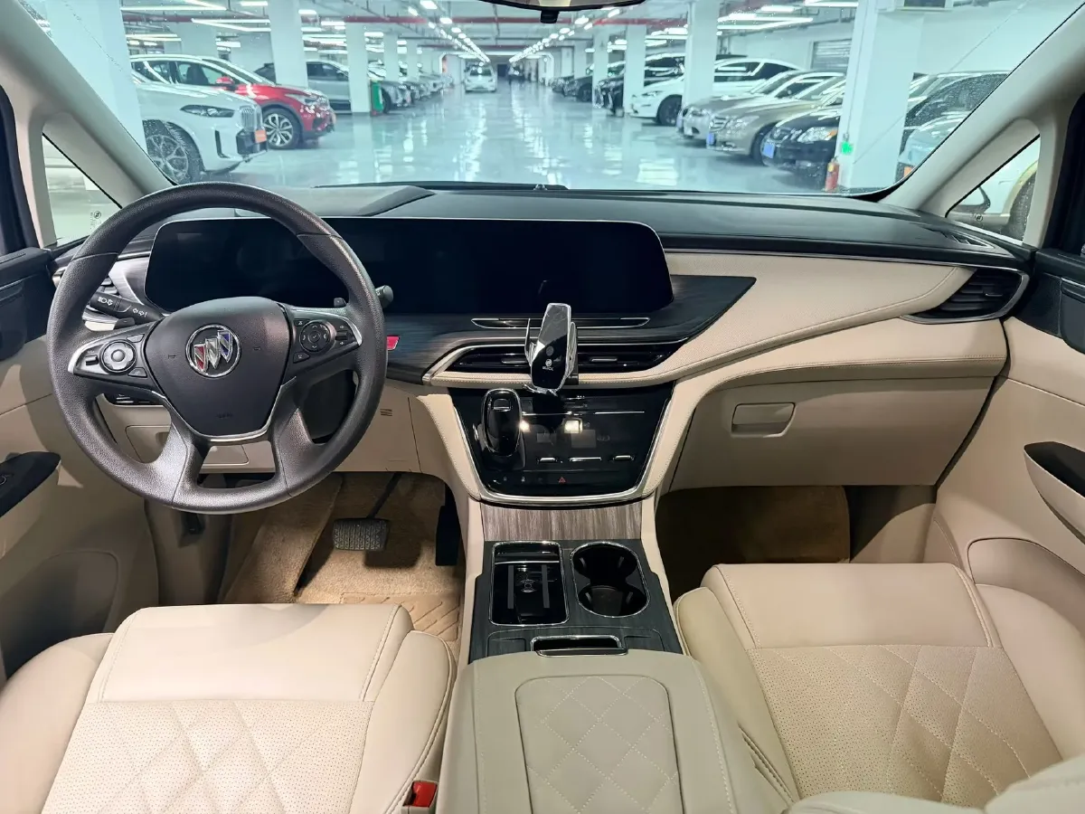 2023 Buick GL8 2.0T 237HP L4 9AT,autocango,china used car exporter,china ev exporter,chinese used car exporter,chinese used ev exporter