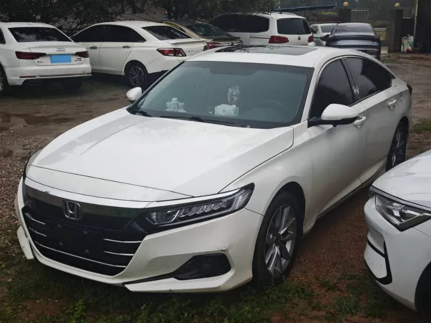 2022 Honda Accord 1.5T 194HP L4 CVT,autocango,china used car exporter,china ev exporter,chinese used car exporter,chinese used ev exporter