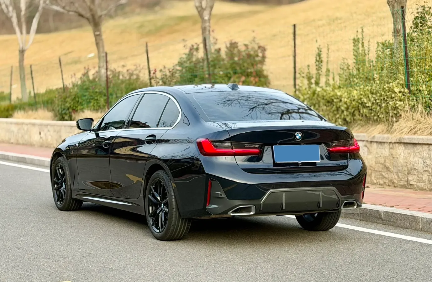 2023 BMW 3 Series 2.0T 156HP L4 8AT,autocango,china used car exporter,china ev exporter,chinese used car exporter,chinese used ev exporter