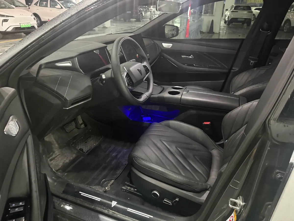 2025 Deepal SL03 1.5L 95HP L4 REEV 18.99KWH,autocango,china used car exporter,china ev exporter,chinese used car exporter,chinese used ev exporter