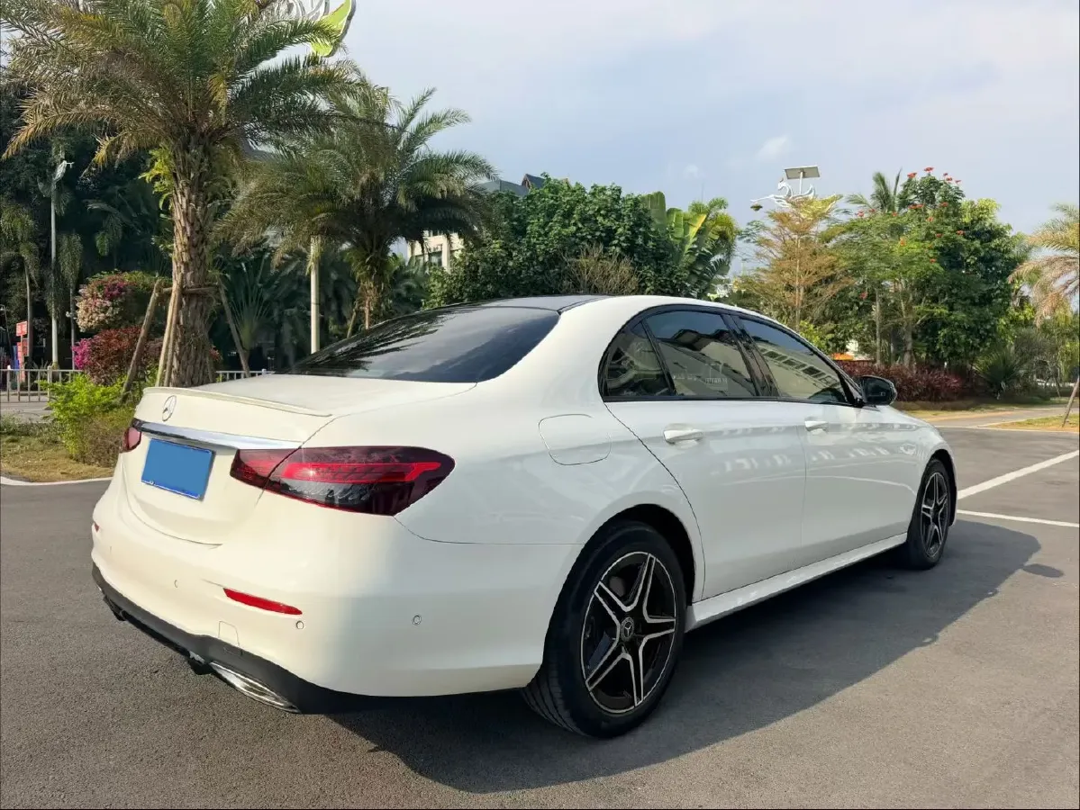 2021 Mercedes-Benz E Class 2.0T 197HP L4 9AT,autocango,china used car exporter,china ev exporter,chinese used car exporter,chinese used ev exporter