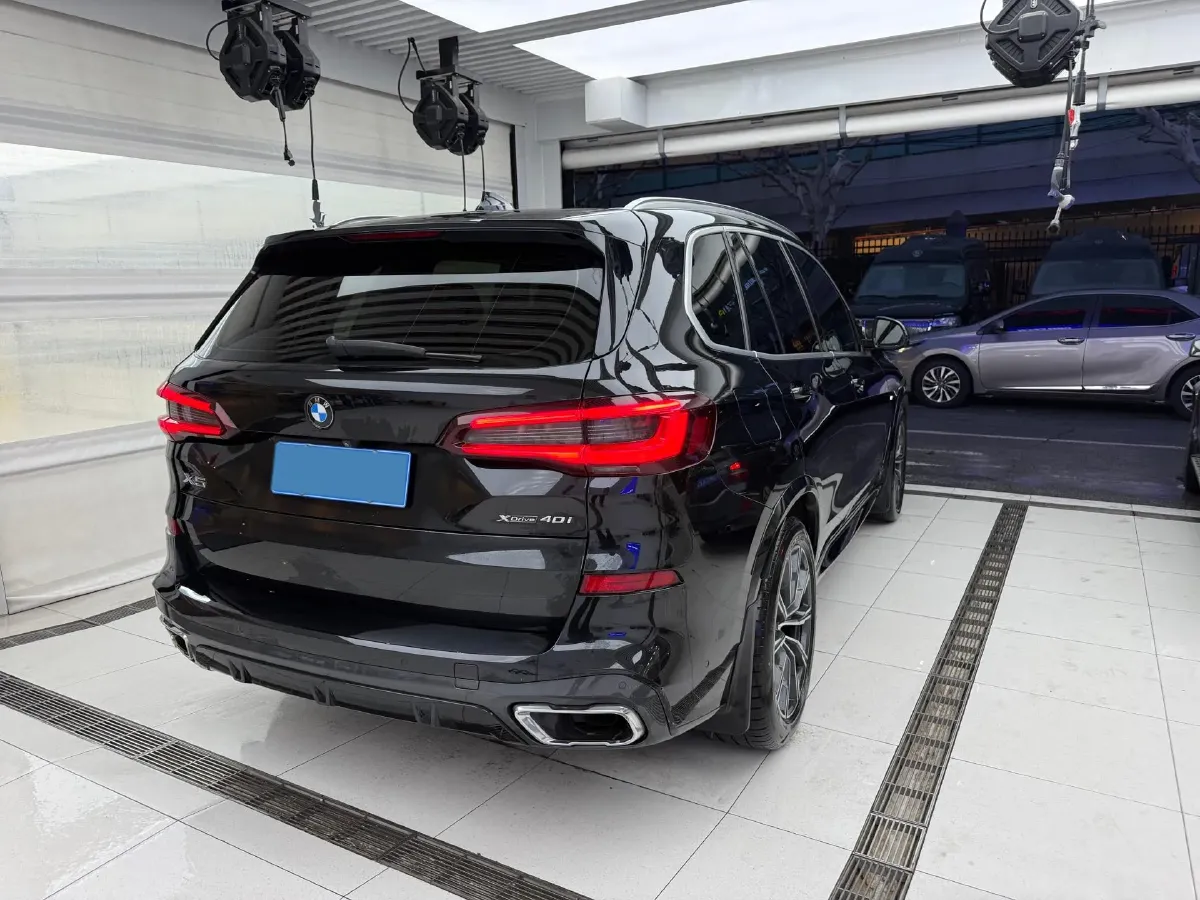 2021 BMW X5 2.0T 265HP L4 8AT,autocango,china used car exporter,china ev exporter,chinese used car exporter,chinese used ev exporter