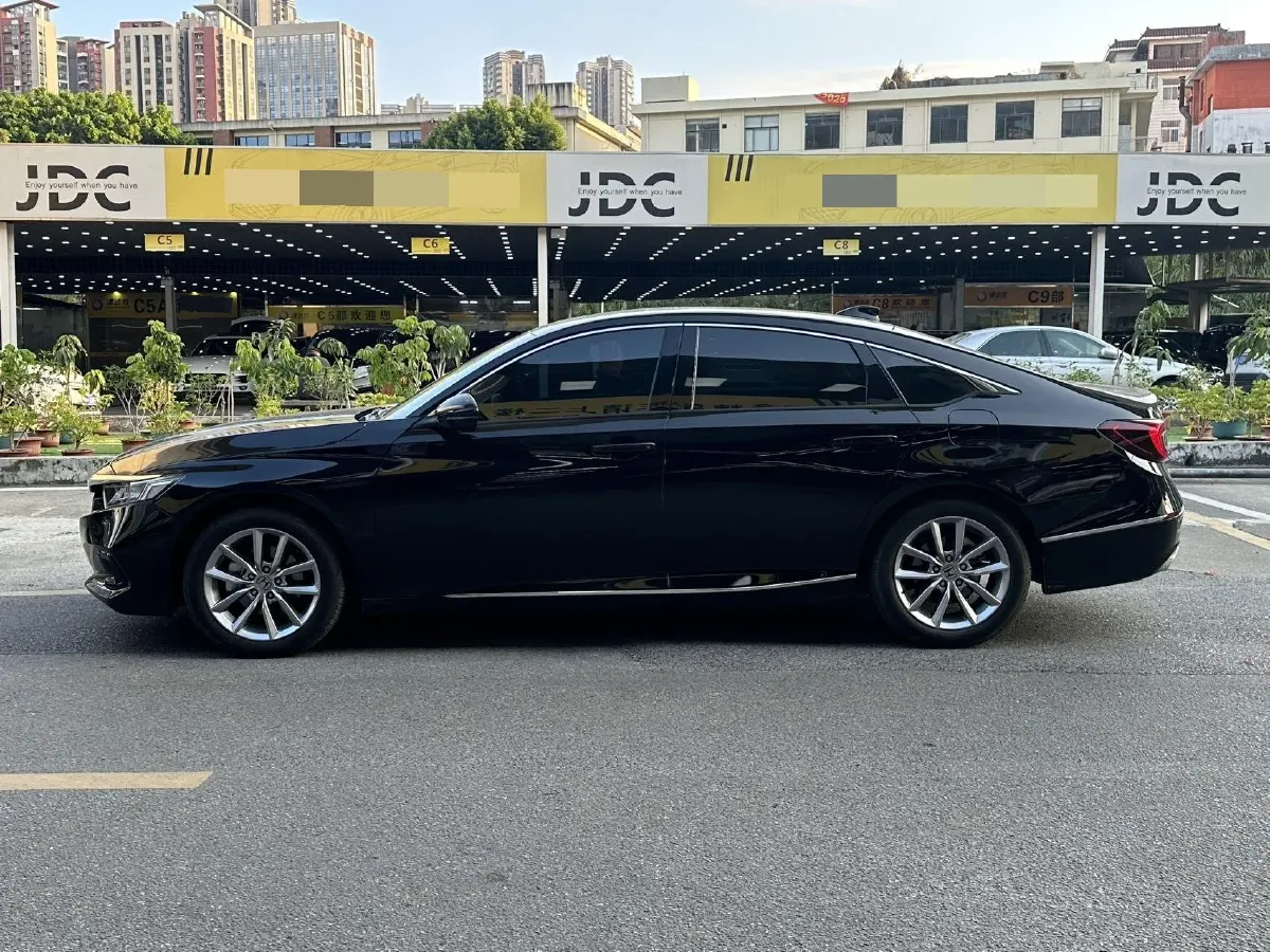 2022 Honda Accord 1.5T 194HP L4 CVT,autocango,china used car exporter,china ev exporter,chinese used car exporter,chinese used ev exporter