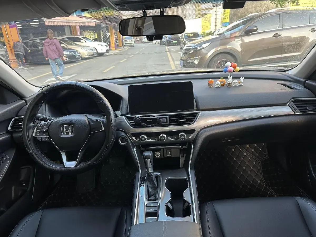 2022 Honda Accord 1.5T 194HP L4 CVT,autocango,china used car exporter,china ev exporter,chinese used car exporter,chinese used ev exporter