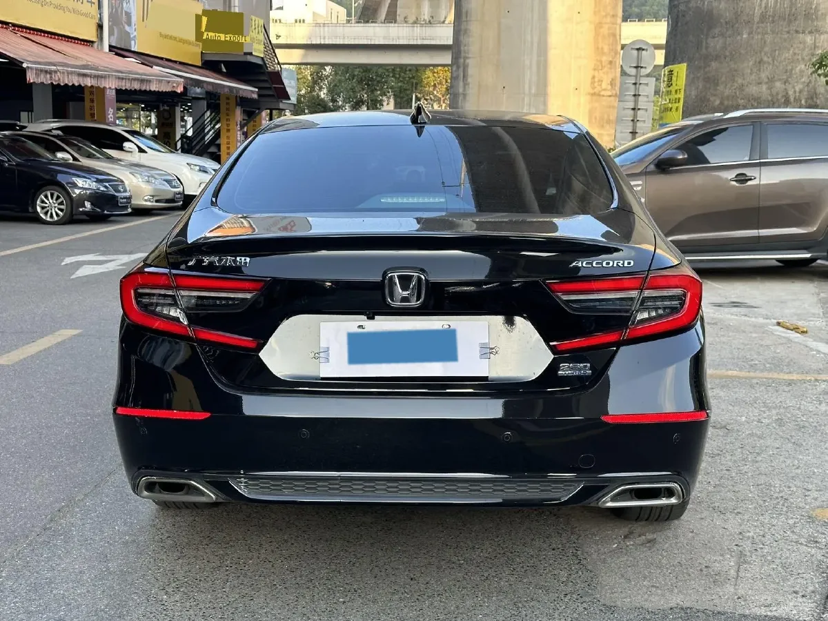 2022 Honda Accord 1.5T 194HP L4 CVT,autocango,china used car exporter,china ev exporter,chinese used car exporter,chinese used ev exporter