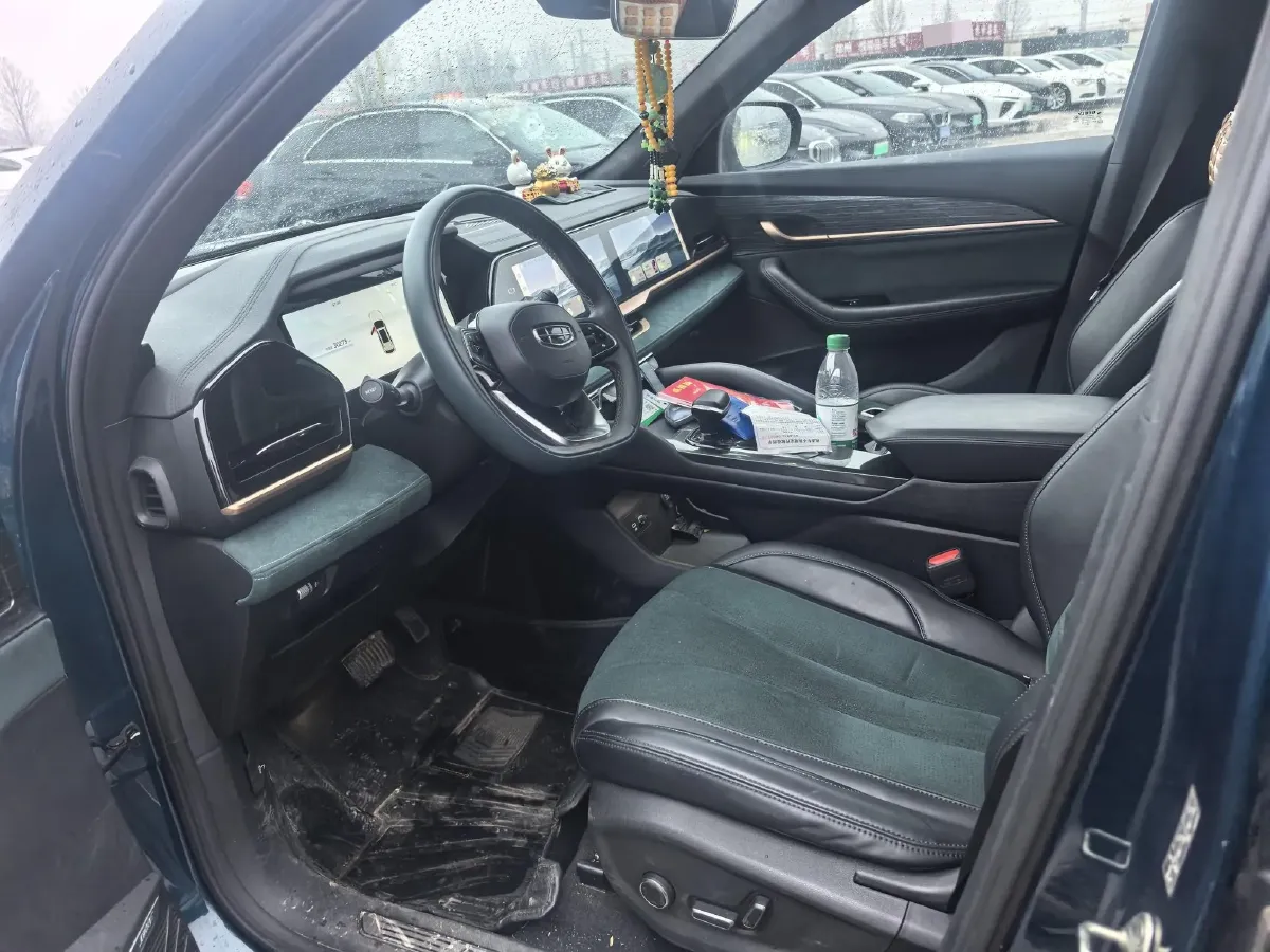 2021 Geely Monjaro 2.0T 238HP L4 8AT,autocango,china used car exporter,china ev exporter,chinese used car exporter,chinese used ev exporter