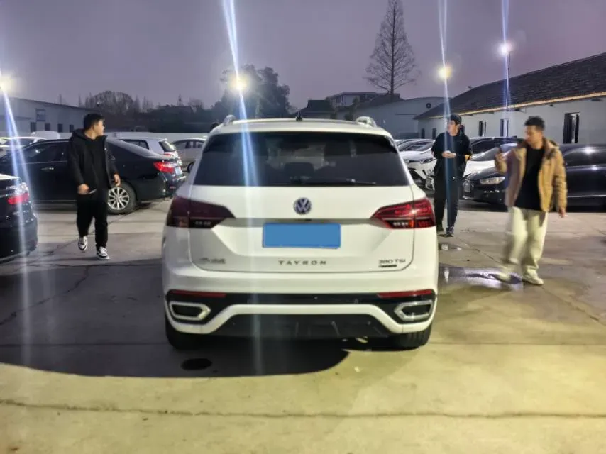 2021 Volkswagen Tayron 2.0T 220HP L4 7DCT,autocango,china used car exporter,china ev exporter,chinese used car exporter,chinese used ev exporter