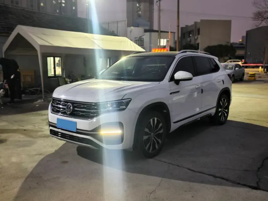 2021 Volkswagen Tayron 2.0T 220HP L4 7DCT,autocango,china used car exporter,china ev exporter,chinese used car exporter,chinese used ev exporter