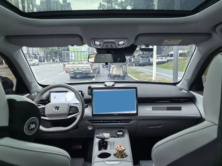 2025 ChangAn UNI-Z 1.5T 192HP L4 7DCT,autocango,china used car exporter,china ev exporter,chinese used car exporter,chinese used ev exporter