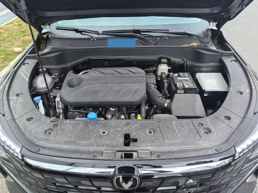 2025 ChangAn UNI-Z 1.5T 192HP L4 7DCT,autocango,china used car exporter,china ev exporter,chinese used car exporter,chinese used ev exporter