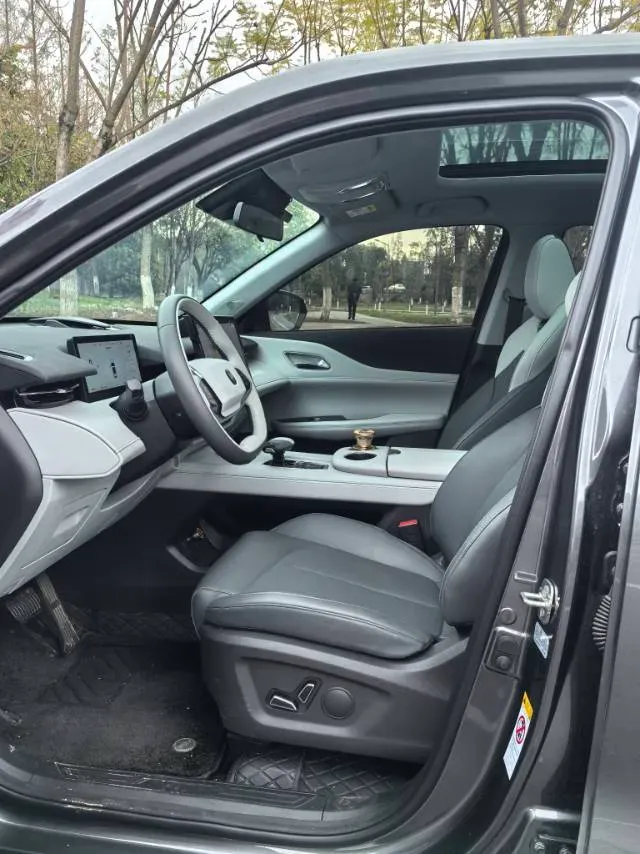 2025 ChangAn UNI-Z 1.5T 192HP L4 7DCT,autocango,china used car exporter,china ev exporter,chinese used car exporter,chinese used ev exporter