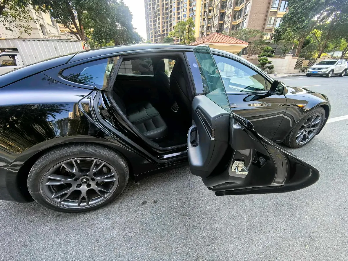 2023 BMW BEV 111.5KWH,autocango,china used car exporter,china ev exporter,chinese used car exporter,chinese used ev exporter