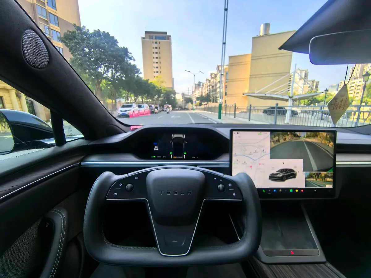 2023 BMW BEV 111.5KWH,autocango,china used car exporter,china ev exporter,chinese used car exporter,chinese used ev exporter