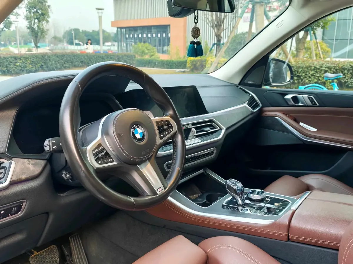 2021 BMW X5 3.0T 340HP L6 8AT,autocango,china used car exporter,china ev exporter,chinese used car exporter,chinese used ev exporter