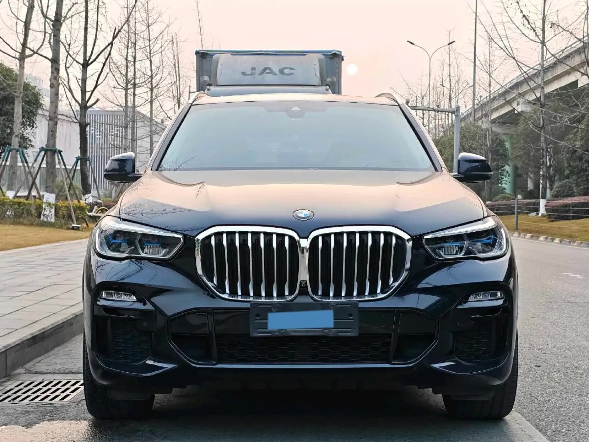 2021 BMW X5 3.0T 340HP L6 8AT,autocango,china used car exporter,china ev exporter,chinese used car exporter,chinese used ev exporter