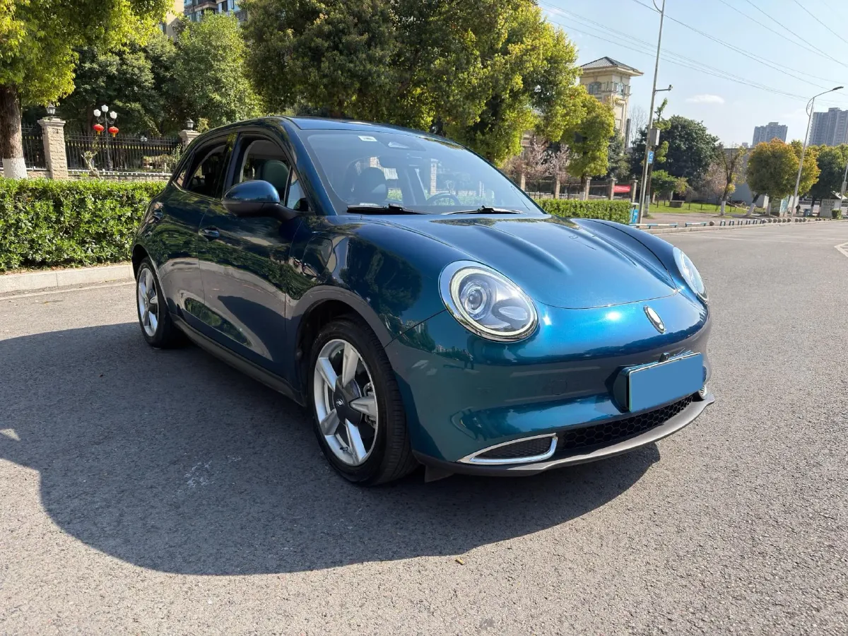 2022 ChangAn CS75 Plus 1.5T 178HP L4 6AT,autocango,china used car exporter,china ev exporter,chinese used car exporter,chinese used ev exporter