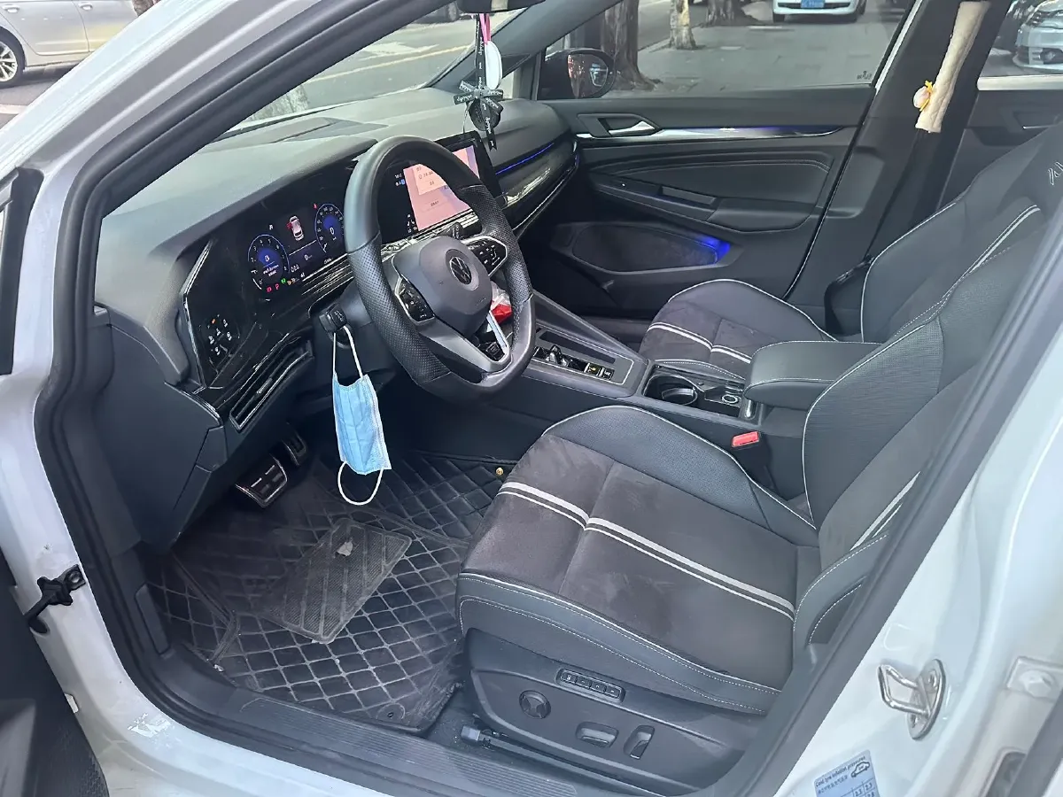 2023 Volkswagen Golf 1.4T 150HP L4 7DCT,autocango,china used car exporter,china ev exporter,chinese used car exporter,chinese used ev exporter