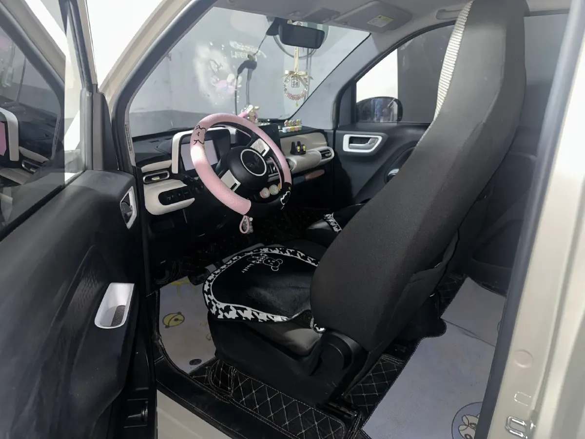 2024 WuLing HongGuang MINI EV BEV 17.3KWH,autocango,china used car exporter,china ev exporter,chinese used car exporter,chinese used ev exporter