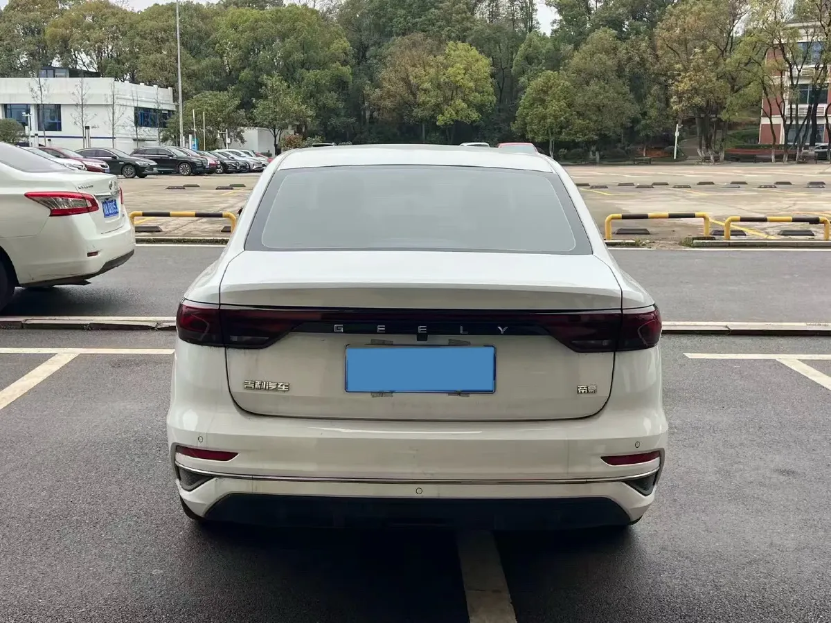 2023 Geely Emgrand 1.5L 127HP L4 CVT,autocango,china used car exporter,china ev exporter,chinese used car exporter,chinese used ev exporter