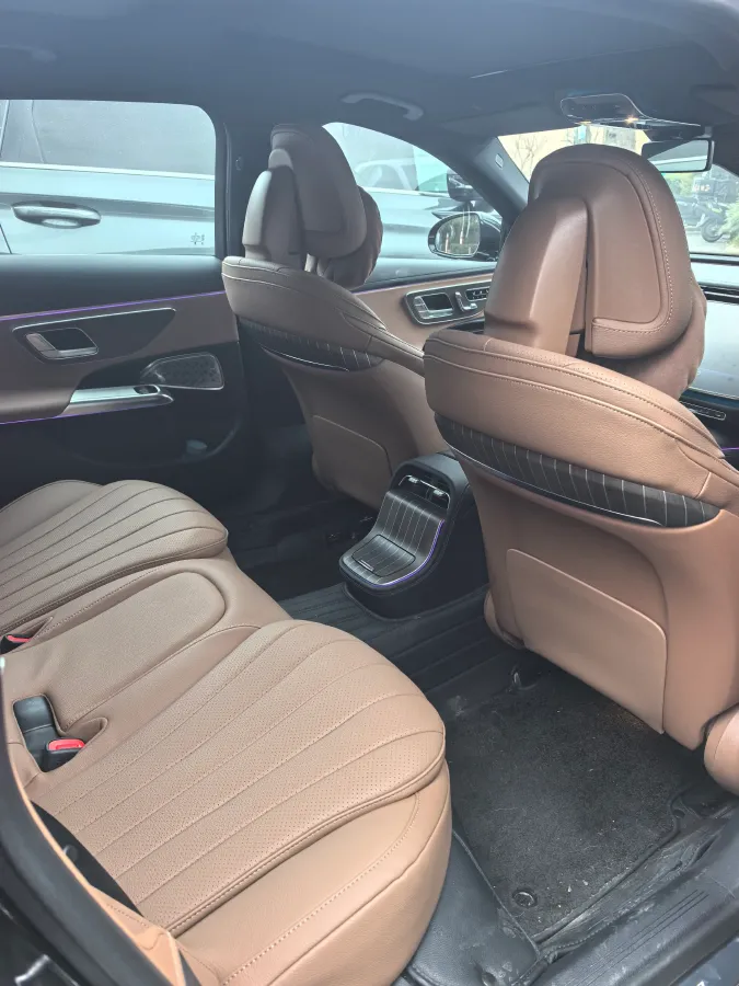 2024 Mercedes-Benz E Class 2.0T 258HP L4 9AT,autocango,china used car exporter,china ev exporter,chinese used car exporter,chinese used ev exporter