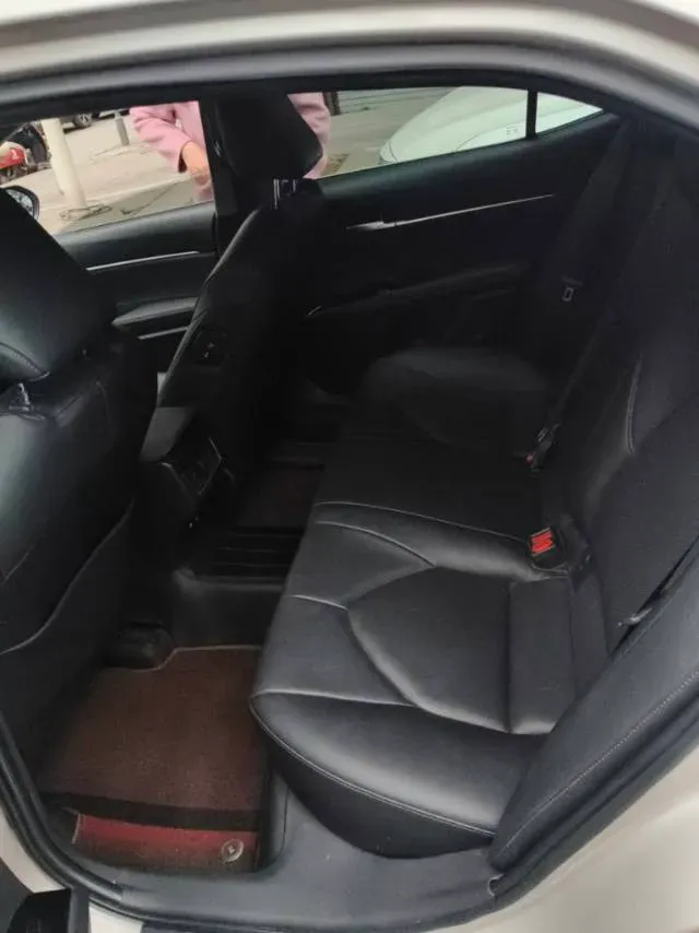 2023 Toyota Camry 2.0L 177HP L4 CVT,autocango,china used car exporter,china ev exporter,chinese used car exporter,chinese used ev exporter