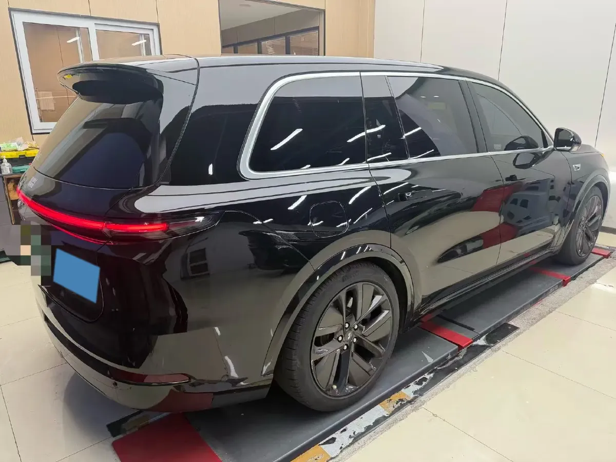 2022 Li L9 Range Extended 154HP REEV 42.6KWH,autocango,china used car exporter,china ev exporter,chinese used car exporter,chinese used ev exporter