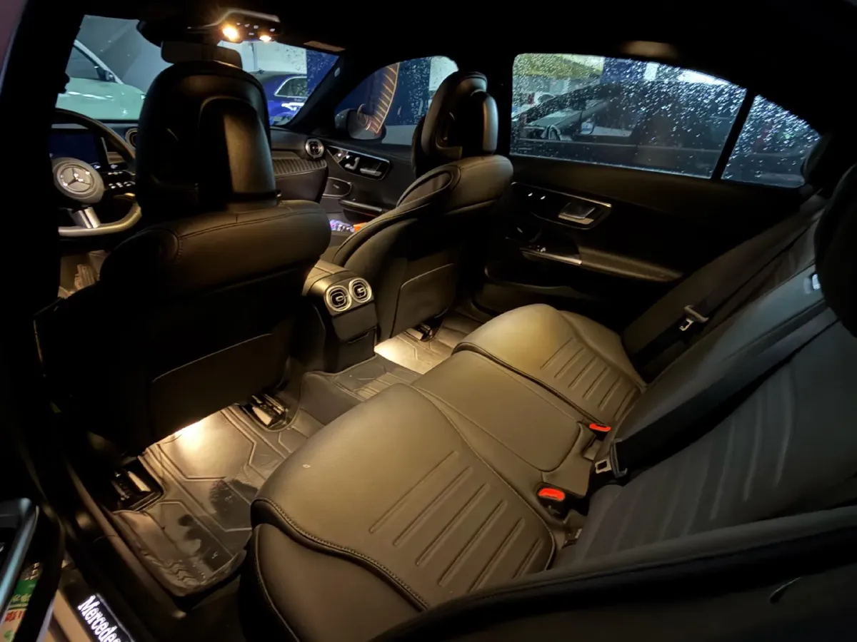 2025 Mercedes-Benz C Class 1.5T 204HP L4 9AT,autocango,china used car exporter,china ev exporter,chinese used car exporter,chinese used ev exporter