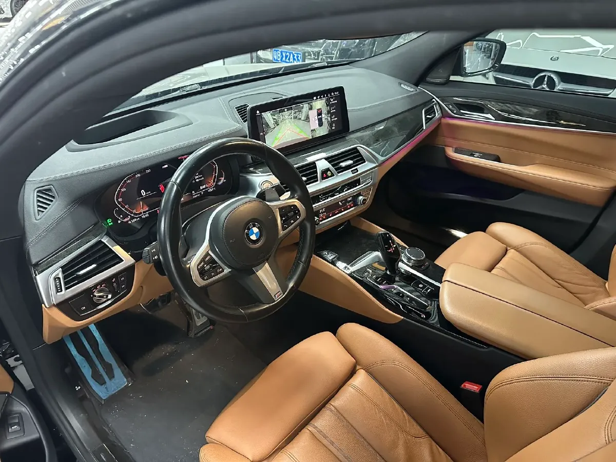 2022 BMW 6 Series GT 2.0T 245HP L4 8AT,autocango,china used car exporter,china ev exporter,chinese used car exporter,chinese used ev exporter