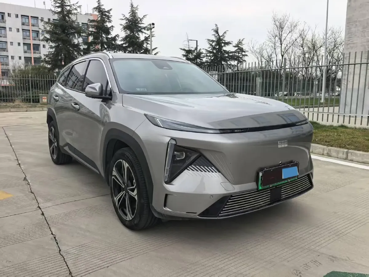 2024 Geely Galaxy L7 1.5T 163HP L4 3DHT PHEV 18.7KWH,autocango,china used car exporter,china ev exporter,chinese used car exporter,chinese used ev exporter