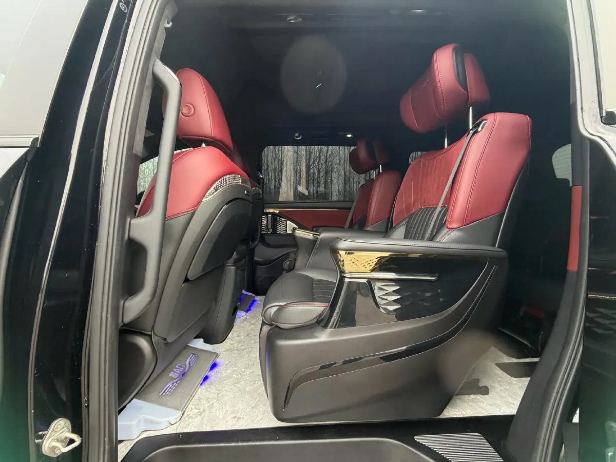 2023 GAC Trumpchi M8 2.0T 252HP L4 8AT,autocango,china used car exporter,china ev exporter,chinese used car exporter,chinese used ev exporter