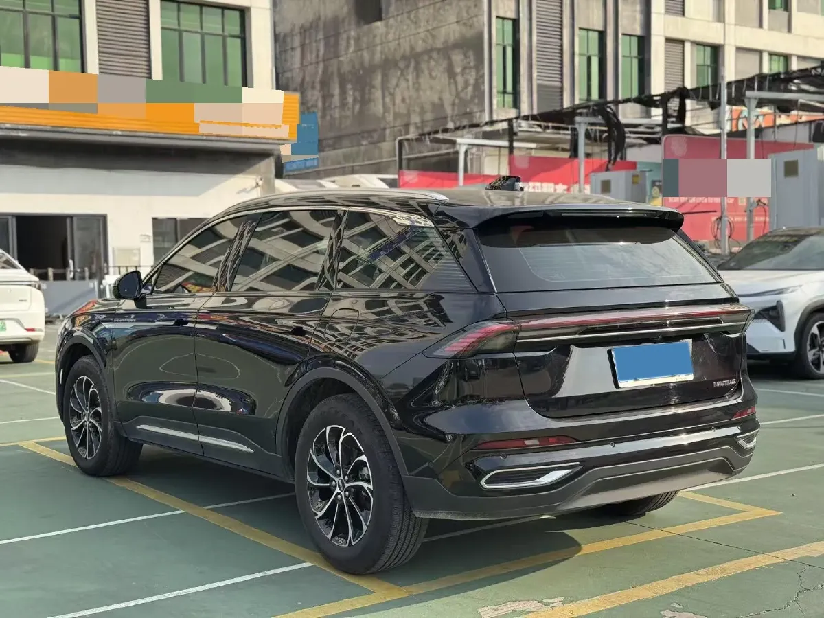 2025 Lincoln Nautilus 2.0T 261HP L4 8AT,autocango,china used car exporter,china ev exporter,chinese used car exporter,chinese used ev exporter